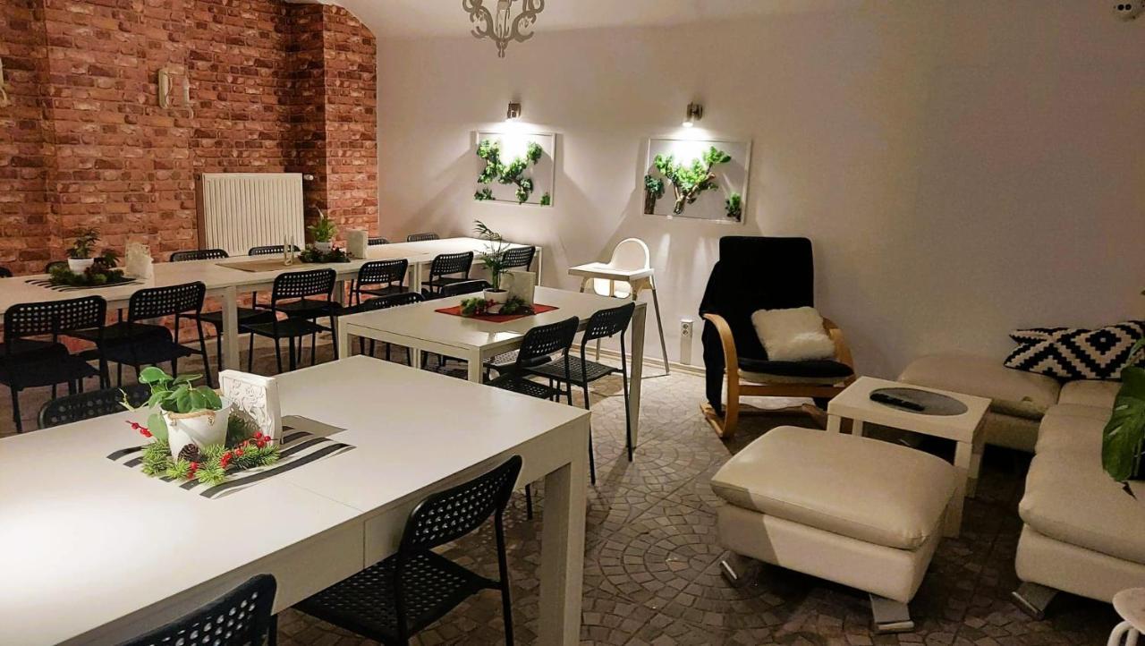 Deja Vu Hostel Varsó Kültér fotó