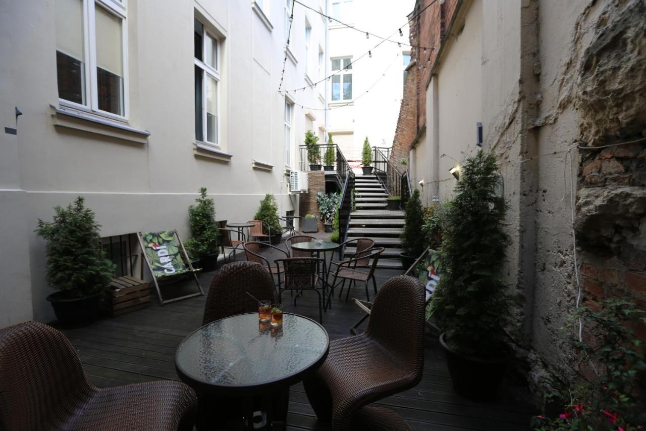 Deja Vu Hostel Varsó Kültér fotó