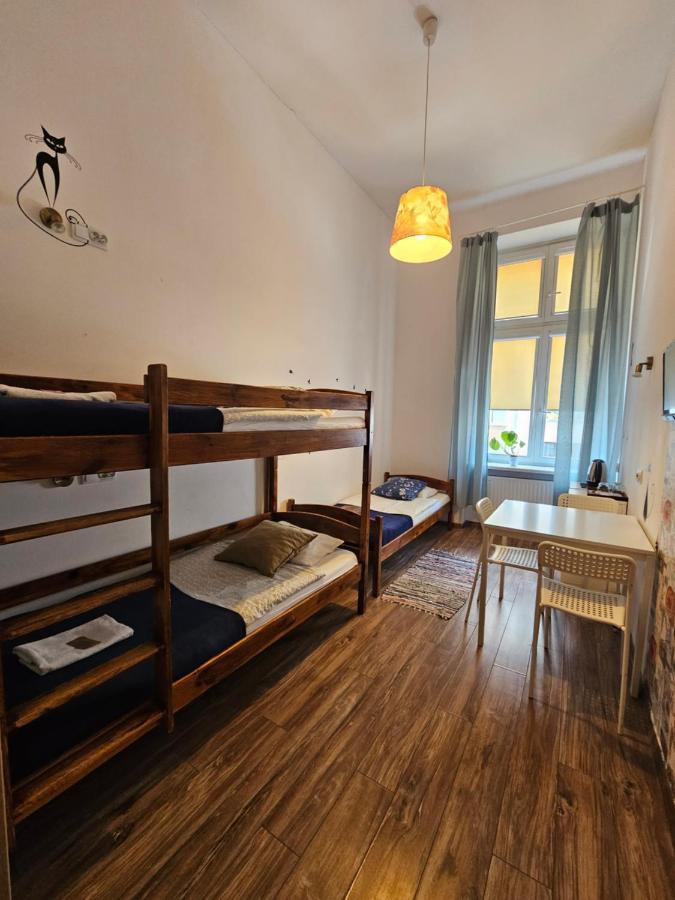 Deja Vu Hostel Varsó Kültér fotó