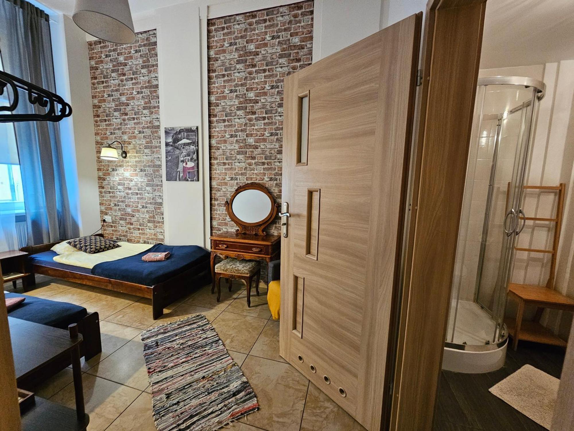 Deja Vu Hostel Varsó Kültér fotó