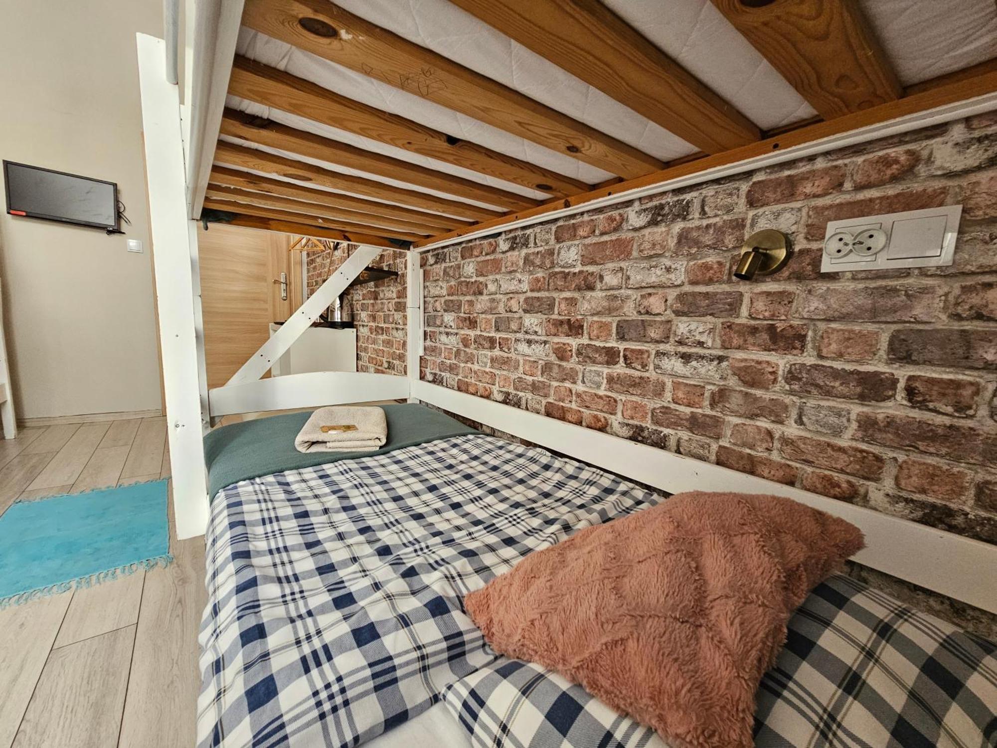 Deja Vu Hostel Varsó Kültér fotó
