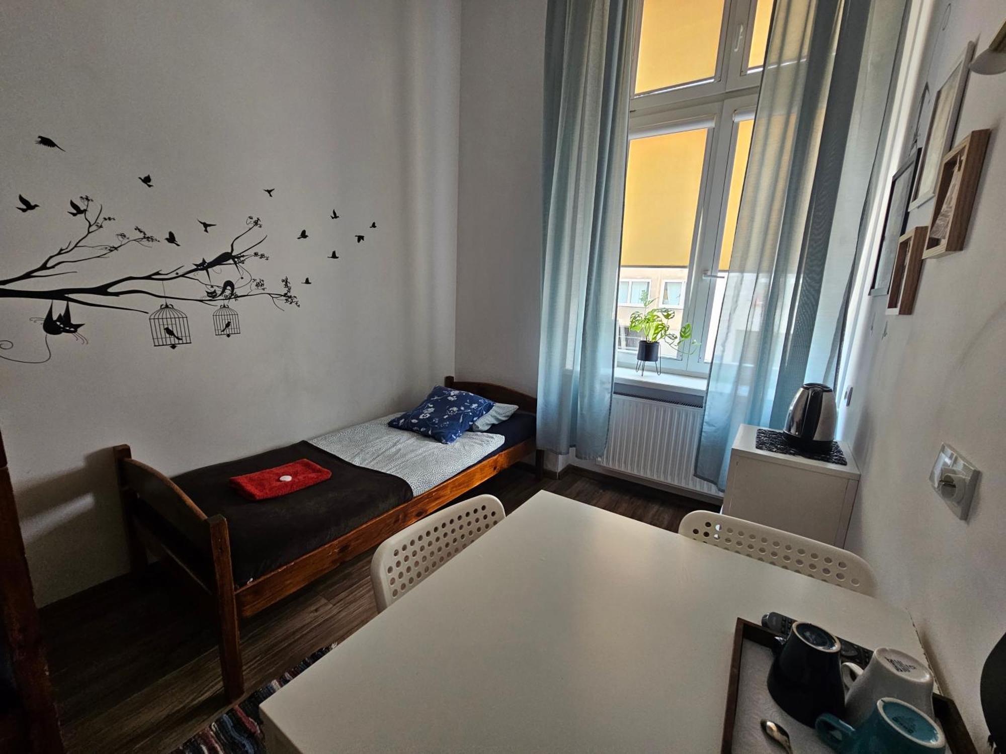 Deja Vu Hostel Varsó Kültér fotó