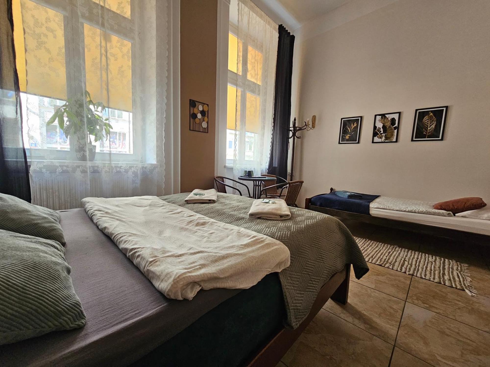 Deja Vu Hostel Varsó Kültér fotó